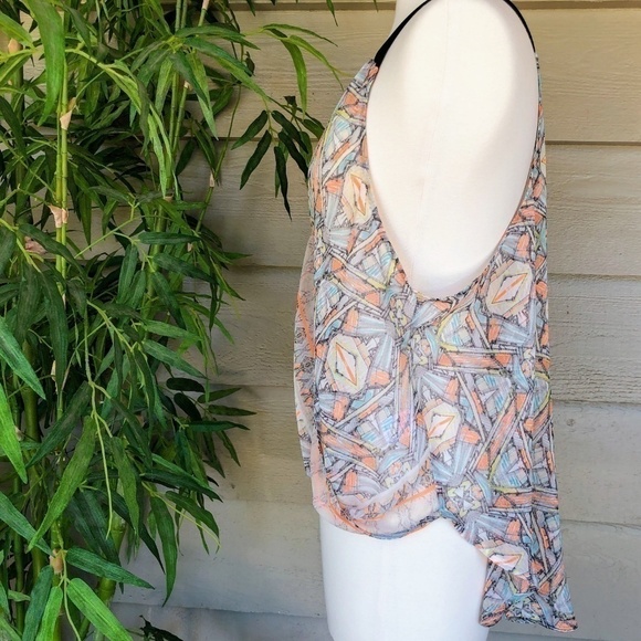 🎉ASTR Neon Geometric Racerback Tank Black Straps - Picture 2 of 9